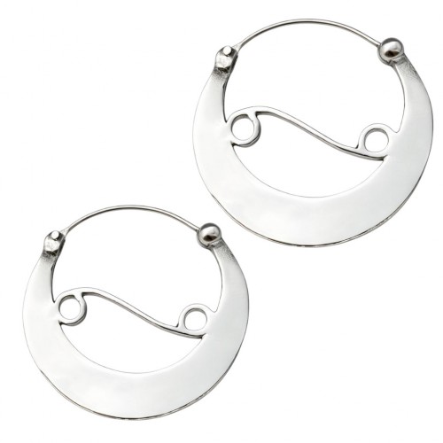 Pediente  XXL- Grande con  cierre de media esfera  con filigrana  de la colección Aros da Fonsagrada