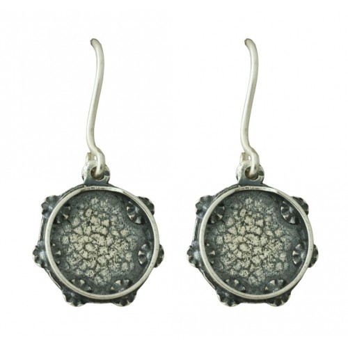 Pendiente  pequeño pandeireta   con gancho movil